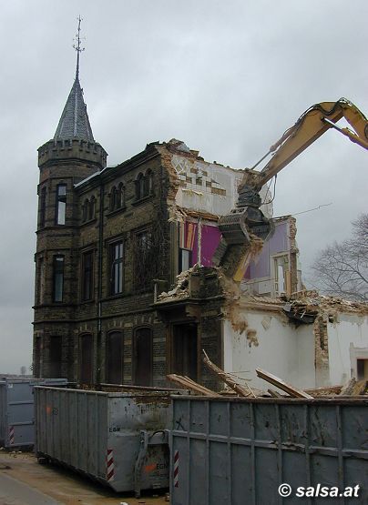 Rittergut Leuffen, Otzenrath: Abriss wegen Braunkohletagebau